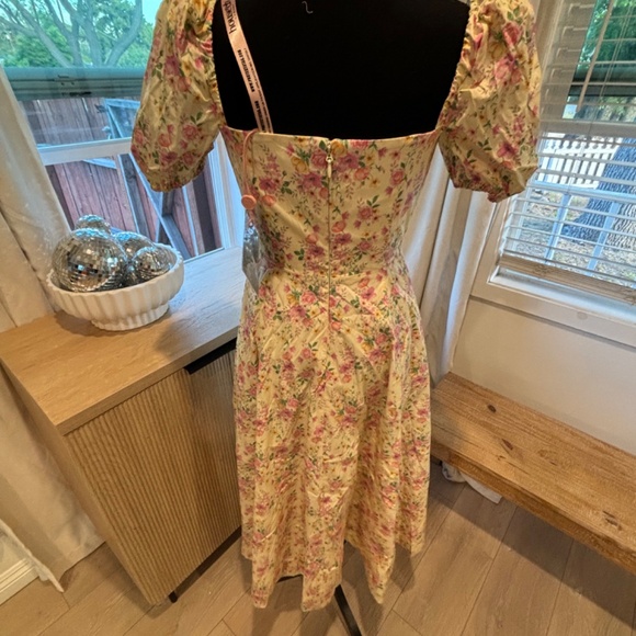 House of CB - Picture 3 of 3